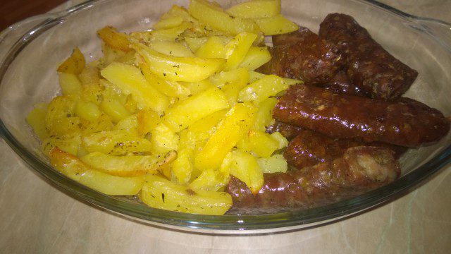 Oven-Baked Sausages and Potatoes