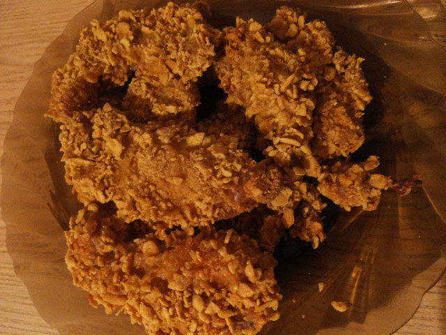 Crispy Chicken Bites with Cornflakes