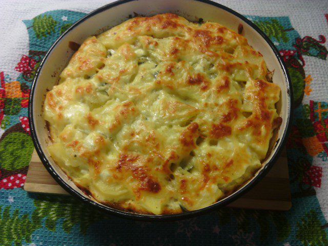 Casserole with Potatoes, Ham and Pickles