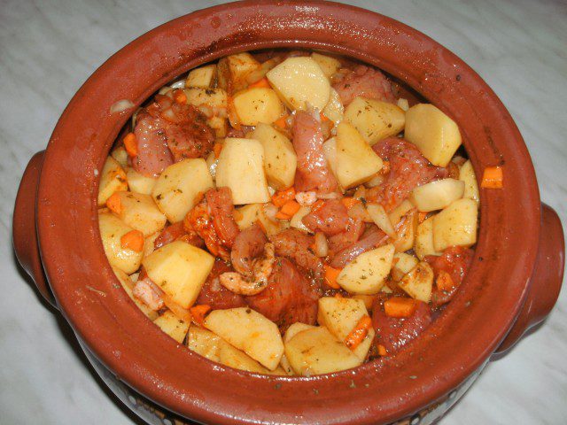 Easy Pork with Potatoes in a Clay Pot