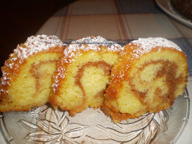 Delicious Syruped Cake
