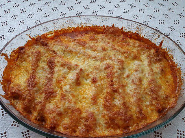 Cannelloni with Mince and Processed Cheese