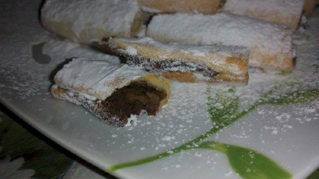 Homemade Pastry Cigars with Walnuts