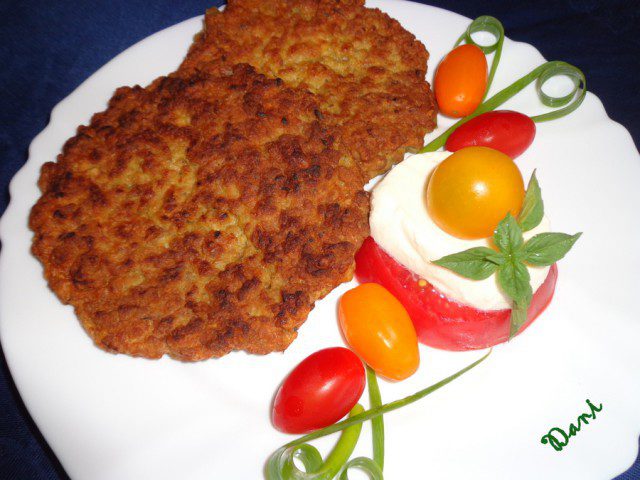 Economical Schnitzels with Mince