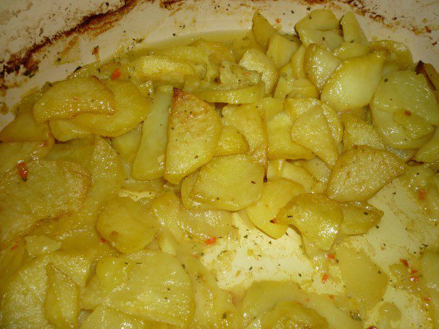 Easy Potatoes in the Oven