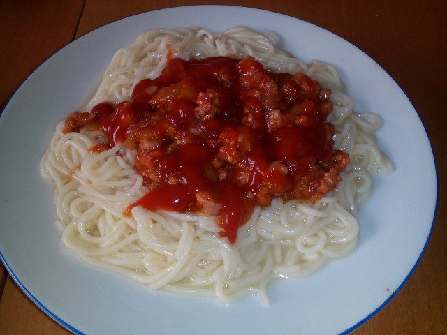 Minced Meat Spaghetti with a Spicy Sauce