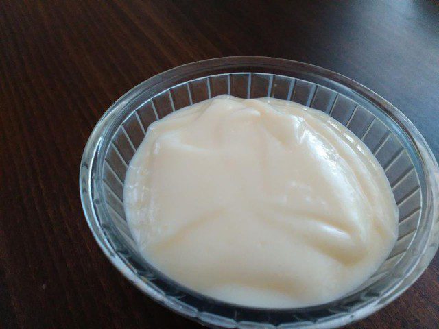 Easy Vanilla Cream