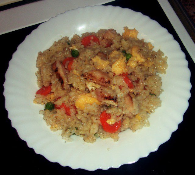 Chinese-Style Chicken with Rice