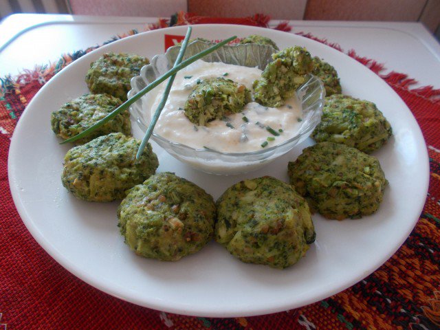Broccoli Meatballs with Buckwheat