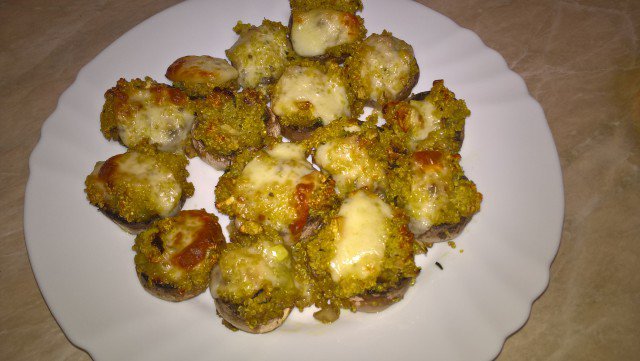 Stuffed Mushrooms with Quinoa