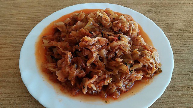 Cabbage with Tomatoes
