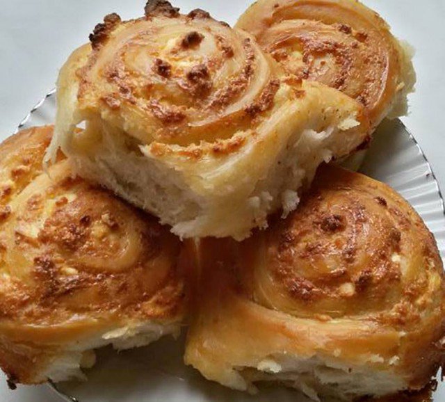 Spirals with Feta Cheese and Olive Oil