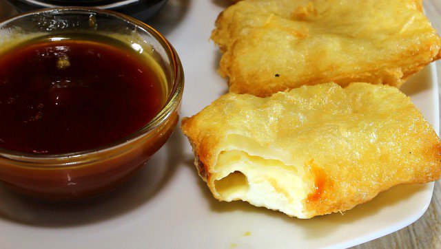 Breaded Processed Cheese in Phyllo Pastry Sheets