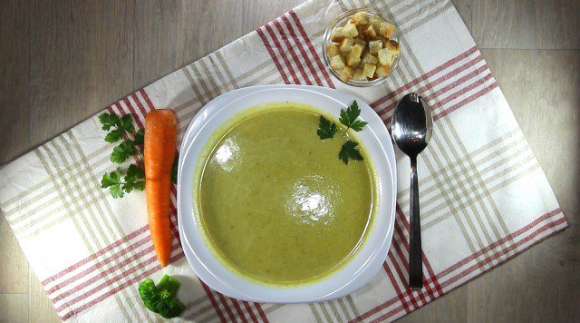 Broccoli and Cauliflower Cream Soup