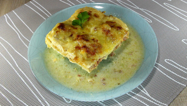 Casserole with Eggs, Mince and Bechamel Sauce