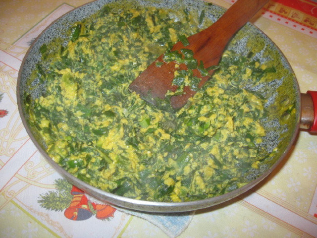Eggs with Green Onions