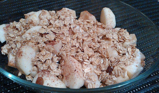 Baked Apples with Oats and Walnuts
