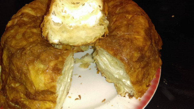 Phyllo Pastry in a Cake Form