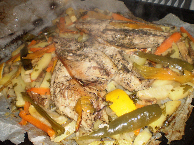Baked Mackerel with Veggies in a Bag