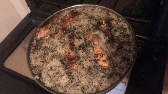 Chicken Legs with White Rice in the Oven