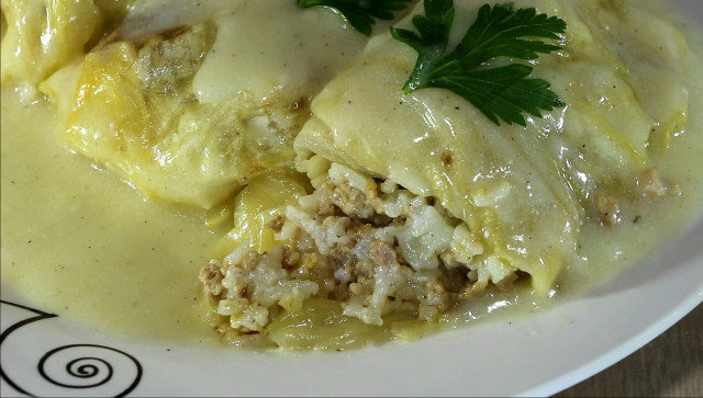 Sauerkraut Sarma with White Sauce