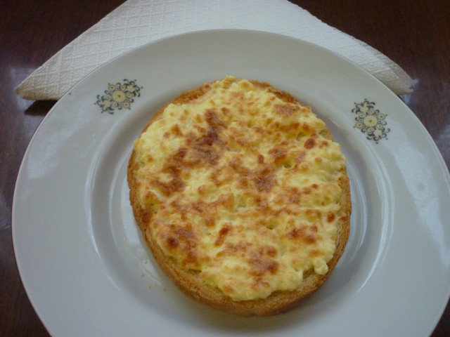 Feta Cheese and Egg Sandwich