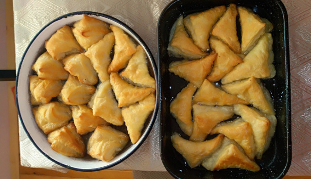 Triangle Pies with Ready Made Crusts