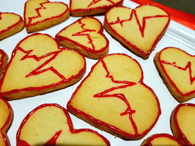 Heartbeat Love Heart Cookies