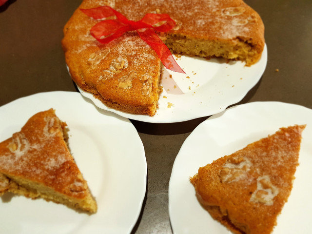 Traditional Cake from Malaga (Torta Malagueña)