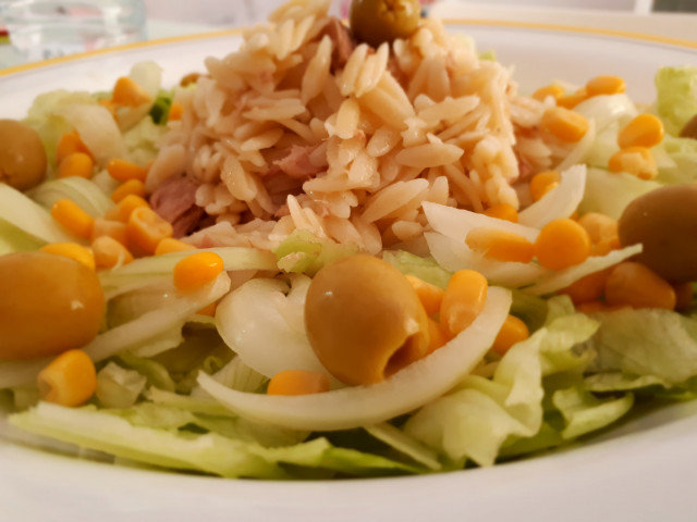 Arpa Noodles Salad