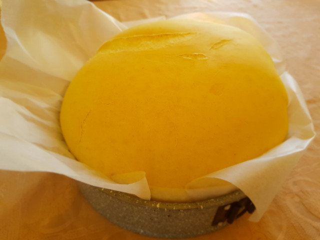 Toña Alicantina Sweet Bread (Mona de Pasqua)