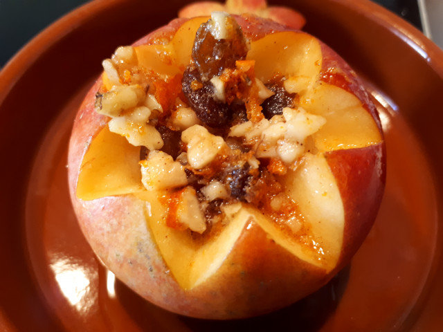 Baked Stuffed Apple with Honey