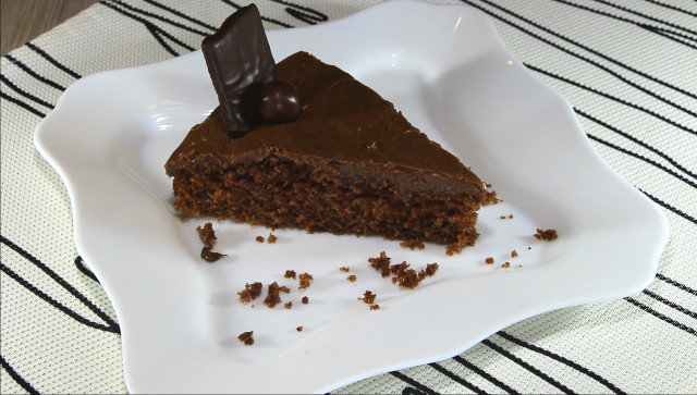 Delicious Chocolate Cake with Yoghurt