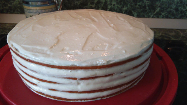 French Country-Style Cake with Strained Yoghurt
