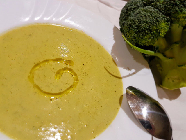 Cream Soup with Broccoli and Sour Cream
