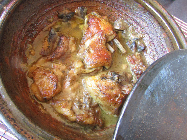 Lamb Stew with Mushrooms in a Clay Pot