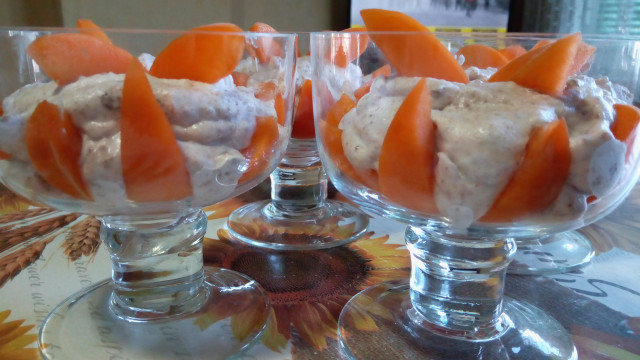 Mascarpone Cream with Apricots