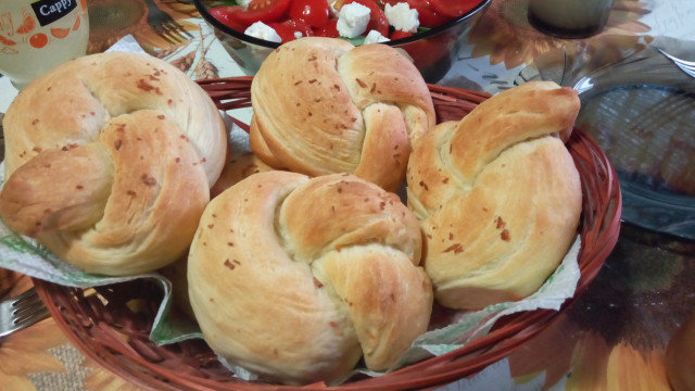 Bread Buns with Butter and Garlic