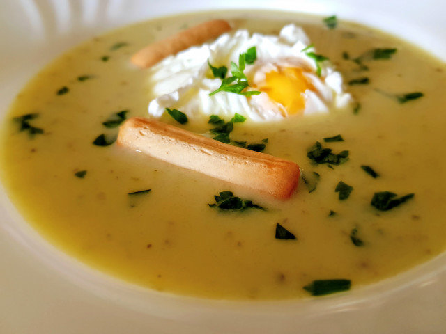 Austrian Garlic Cream Soup