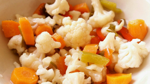 The Easiest Pickled Vegetables without Aspirin