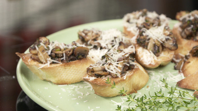 Bruschettas with Mushrooms