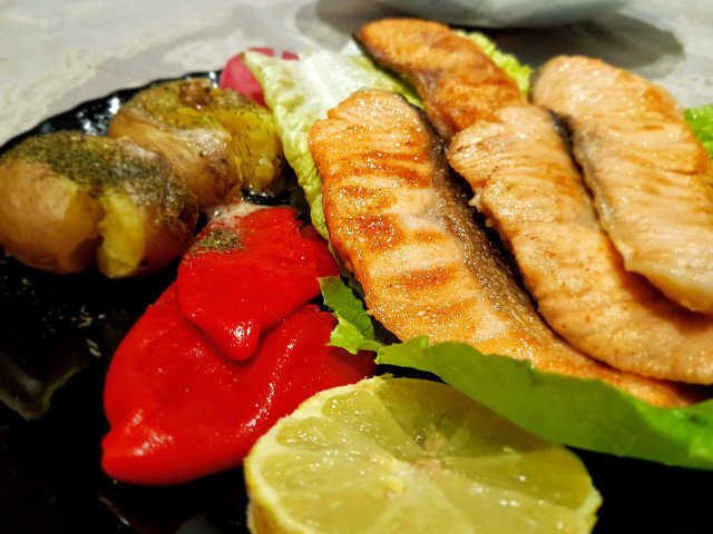 Fried Salmon Fillet with a Wonderful Garnish