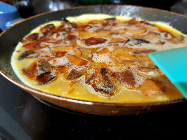 Tortilla with Saffron Milkcap
