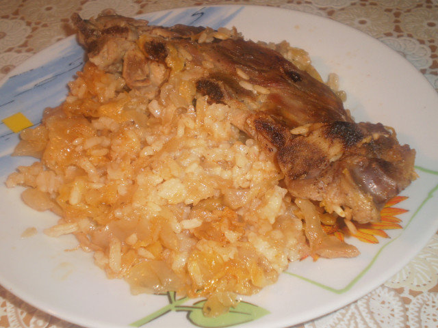 Oven-Baked Pork Ribs with Rice and Sauerkraut