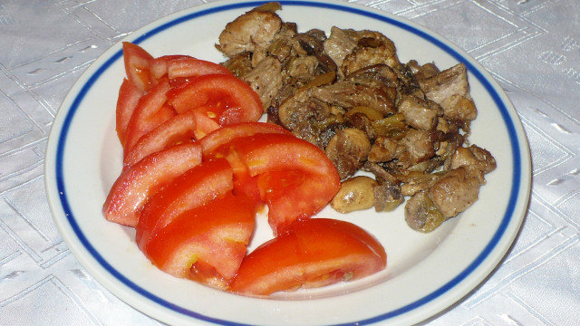 Stewed Pork with Onions and Mushrooms