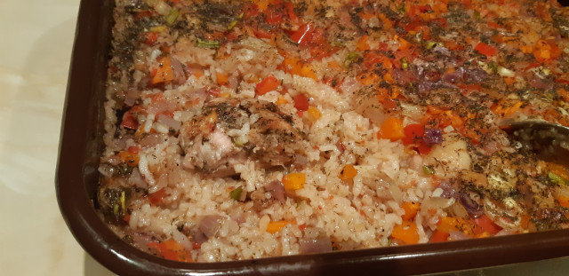 Pork with Rice and Tomatoes