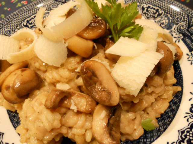 Classic Risotto with Mushrooms and Parmesan