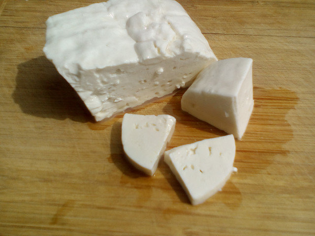 Homemade Feta Cheese with Yeast