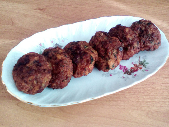 Fried Meatballs with Fenugreek and Green Onions