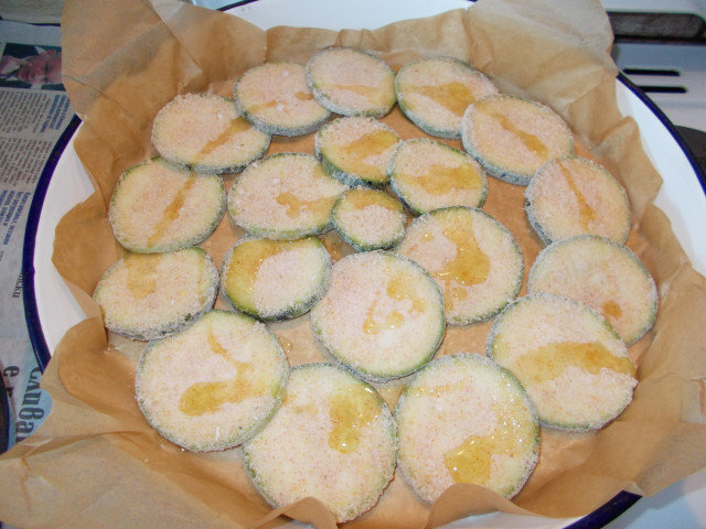 Quick Oven-Baked Breaded Zucchini